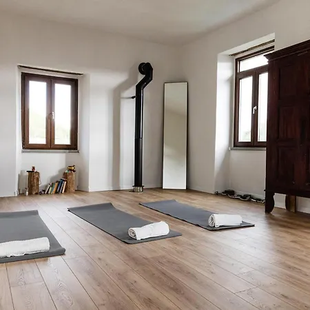 Guest house Leonetti - Restored Stone - Unesco Langhe Region *