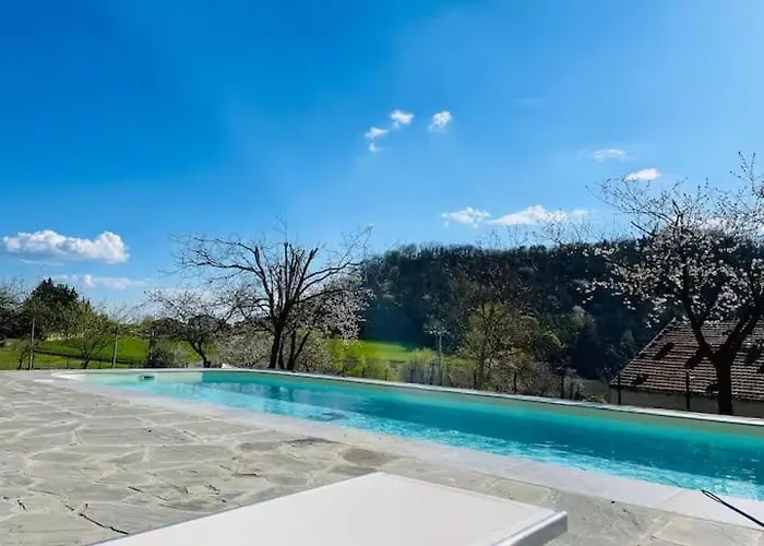 Leonetti - Restored Stone - Unesco Langhe Region بيت ضيافة 3*