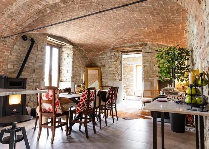 Gasthuis Leonetti - Restored Stone - Unesco Langhe Region Serole